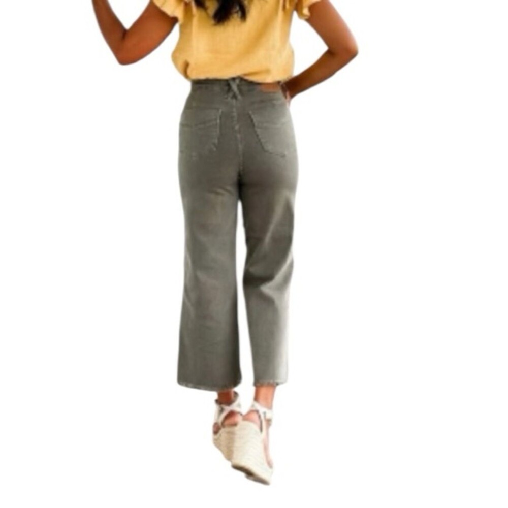 JUDY BLUE Grayish Green Wide Leg Raw Hem Crop Denim Jeans - Picture 2 of 7